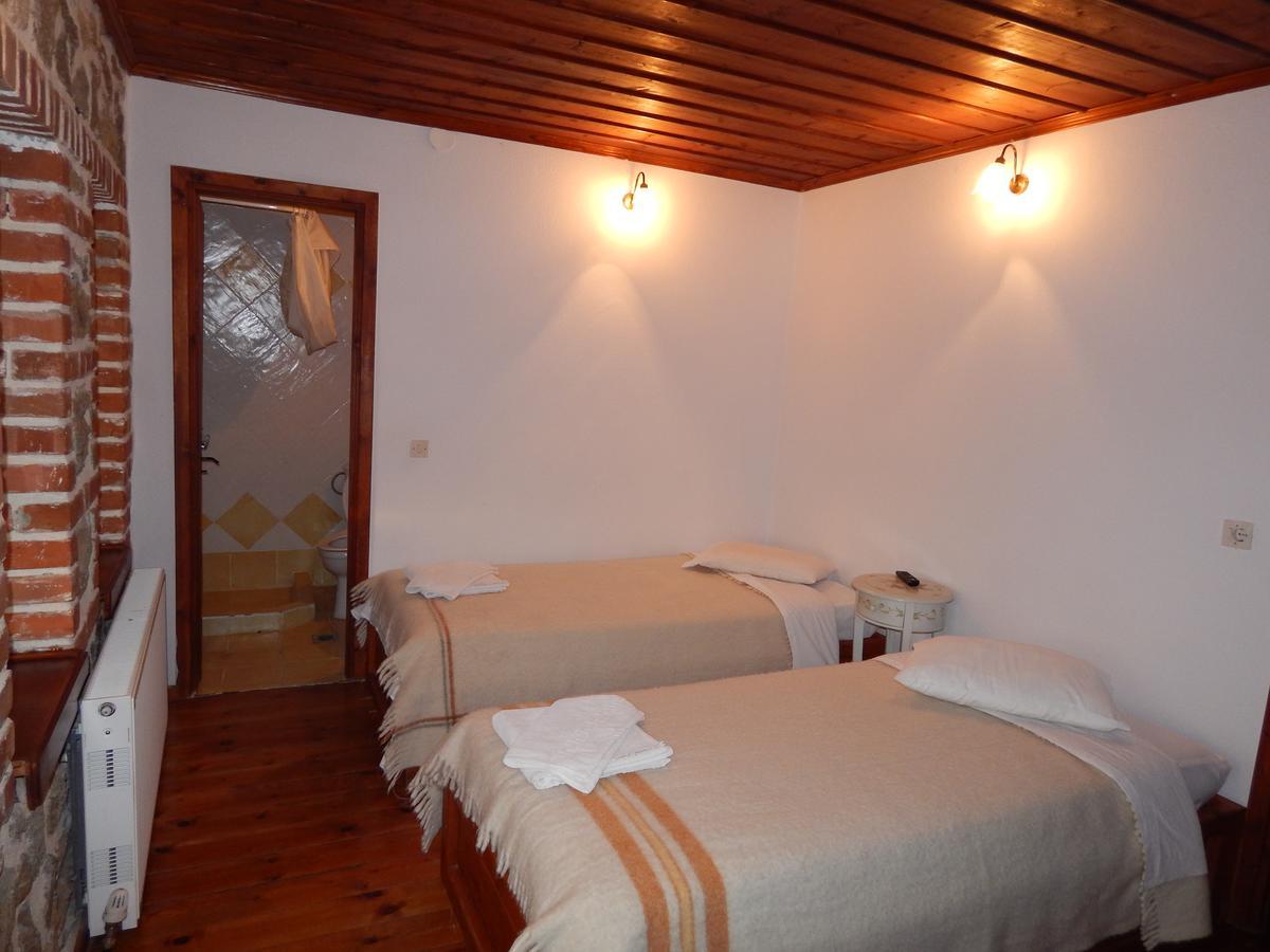 Ξενώνας Αριάδνη - Guesthouse Ariadni Lemos Екстериор снимка