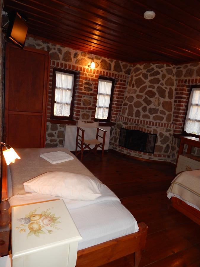 Ξενώνας Αριάδνη - Guesthouse Ariadni Lemos Екстериор снимка