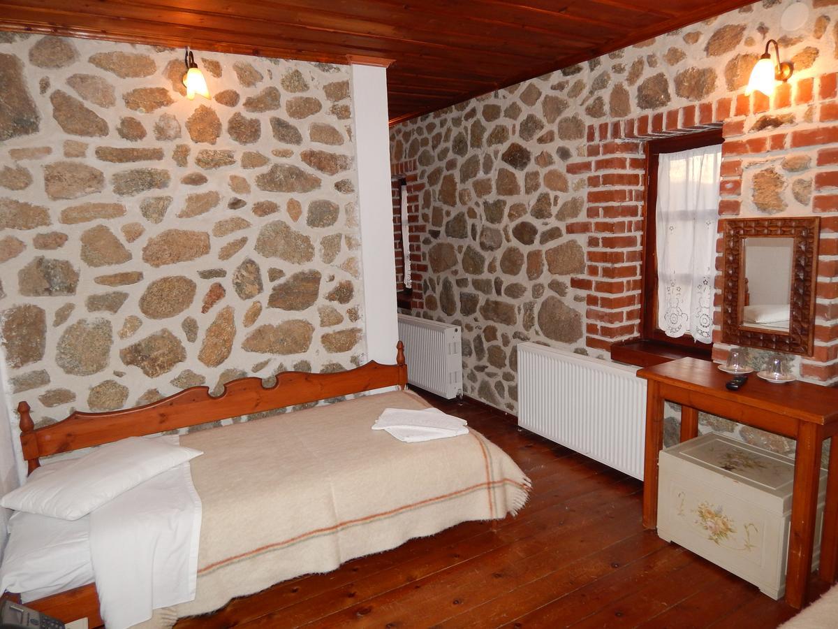 Ξενώνας Αριάδνη - Guesthouse Ariadni Lemos Екстериор снимка